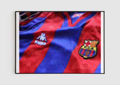 De la pelouse aux défilés : les maillots, objets de surconsommation (1/3) – La chemise d’ouvrier est devenue tendance