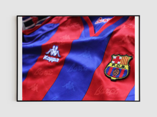 De la pelouse aux défilés : les maillots, objets de surconsommation (1/3) – La chemise d’ouvrier est devenue tendance